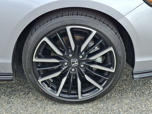 Certified 2023 Honda Accord Touring image 8