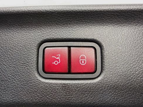 Used 2022 Mercedes-Benz S 500 4MATIC image 35