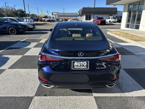 Used 2020 Lexus ES 350 w/ Premium Package image 4