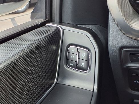 Used 2023 Ford F150 Raptor w/ Raptor 37 Performance Package AWD/4WD image 36