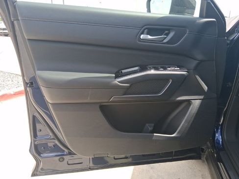 New 2026 Nissan Pathfinder SL AWD/4WD image 24