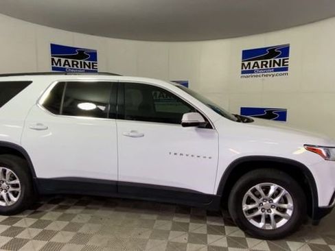 Used 2019 Chevrolet Traverse LT w/ LPO, Floor Liner Package image 3