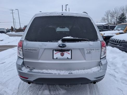 Used 2012 Subaru Forester 2.5X Premium w/ All-Weather Pkg image 6