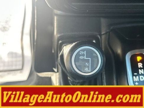 Used 2019 Jeep Wrangler Unlimited Sport w/ Technology Group AWD/4WD image 26