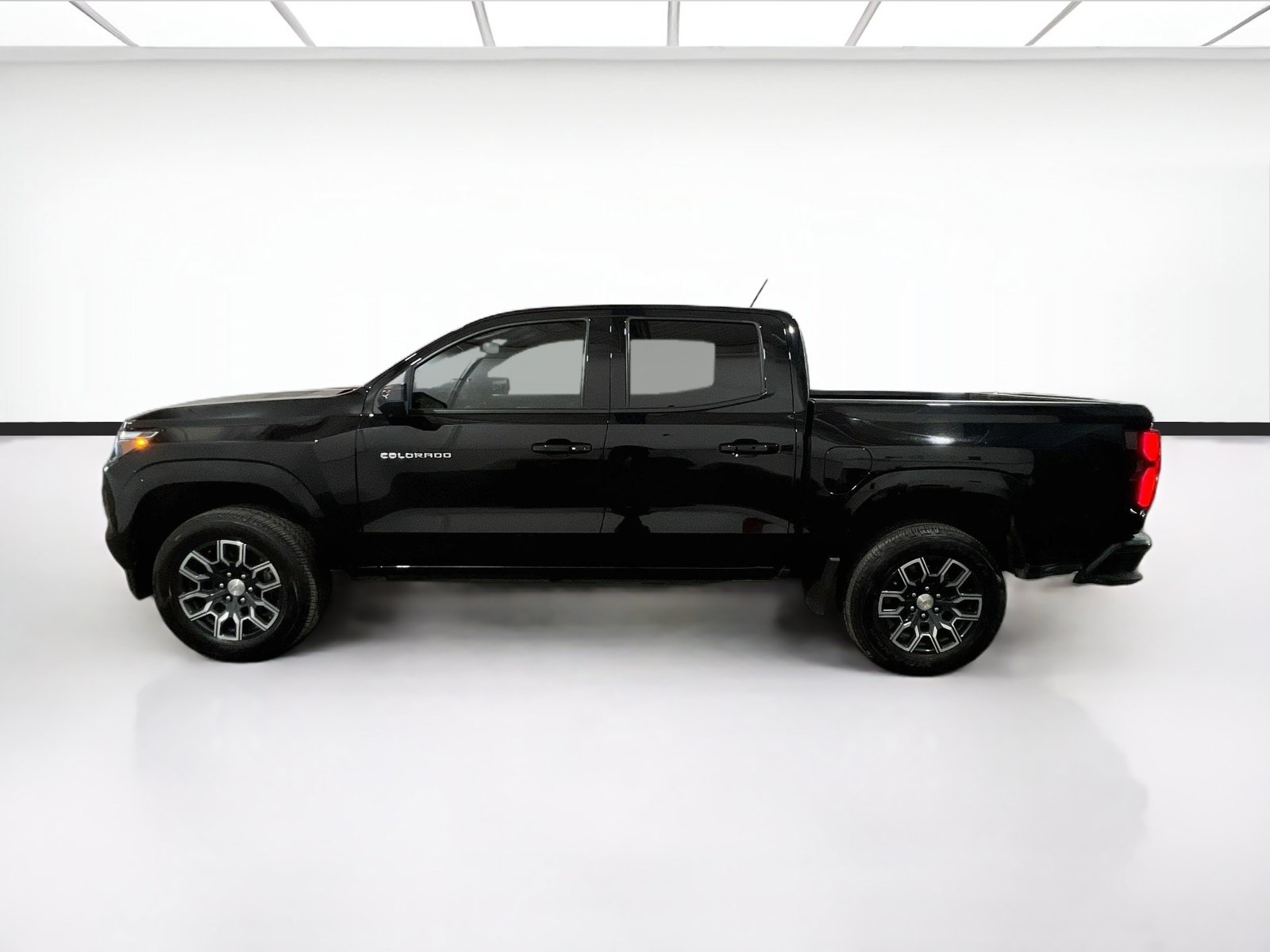 Used 2023 Chevrolet Colorado LT w/ LT Convenience Package III RWD image 23