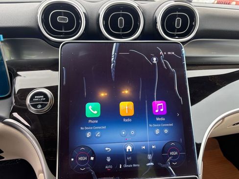 New 2026 Mercedes-Benz GLC 300 4MATIC image 6