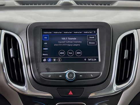 Used 2020 Chevrolet Equinox LT FWD image 19