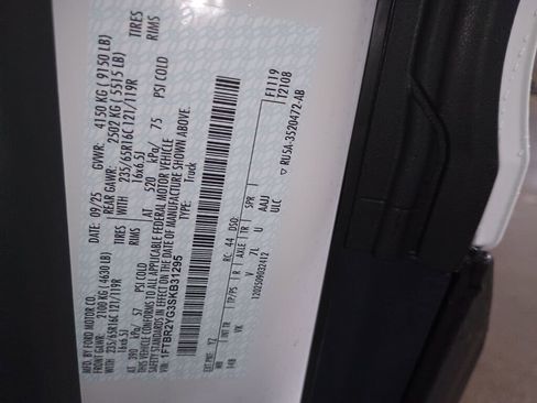 New 2025 Ford Transit 250 Low Roof AWD w/ Load Area Protection Package image 26