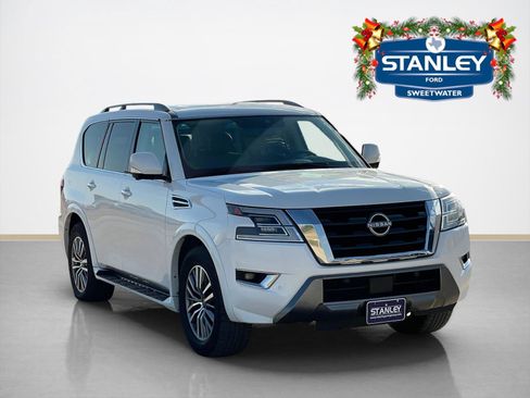 Used 2023 Nissan Armada SL image 1
