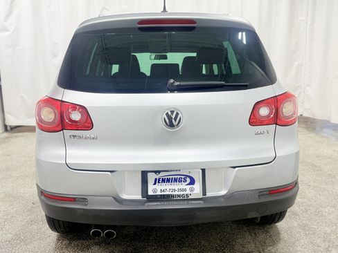 Used 2010 Volkswagen Tiguan Wolfsburg Edition image 7