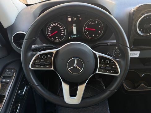 Used 2024 Mercedes-Benz Sprinter 3500 image 55