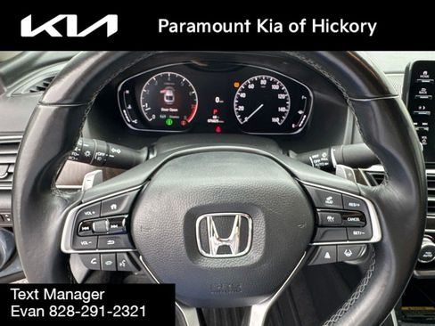 Used 2021 Honda Accord Touring image 31