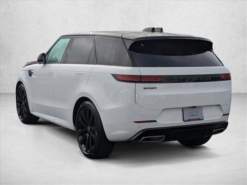 New 2025 Land Rover Range Rover Sport Dynamic SE image 9