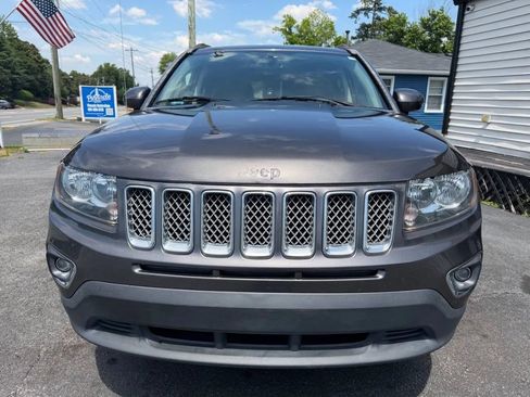 Used 2016 Jeep Compass High Altitude AWD/4WD image 2