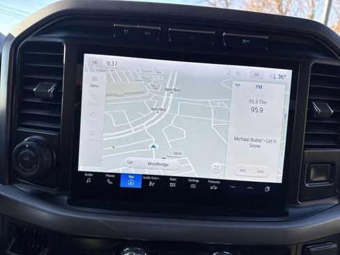 Used 2024 Ford F150 XLT w/ Mobile Office Package image 20