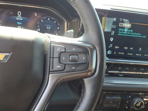 Certified 2023 Chevrolet Silverado 1500 High Country w/ High Country Premium Package AWD/4WD image 19