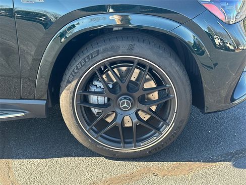 Certified 2025 Mercedes-Benz GLE 53 AMG 4MATIC image 13