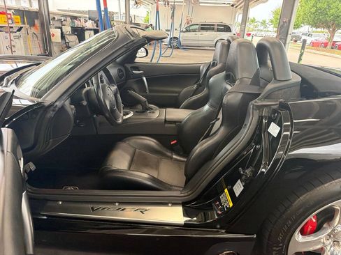 Used 2005 Dodge Viper SRT-10 RWD image 6