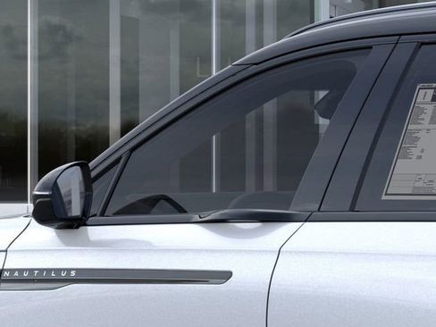 New 2026 Lincoln Nautilus Reserve image 21