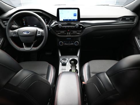 Used 2025 Ford Escape ST-Line AWD/4WD image 14