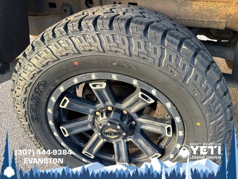 Used 2016 RAM 2500 SLT image 11