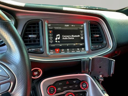 Used 2019 Dodge Challenger R/T Scat Pack RWD image 8