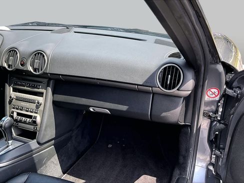 Used 2005 Porsche Boxster RWD image 21