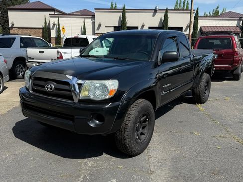 Used 2010 Toyota Tacoma 4x4 Access Cab image 1