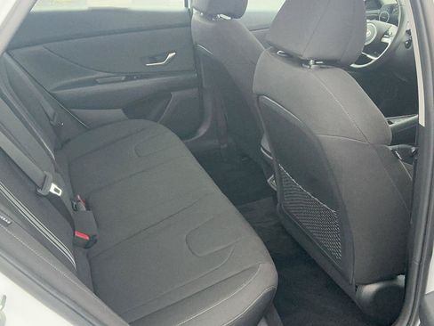Certified 2024 Hyundai Elantra SEL w/ Convenience Package FWD image 33