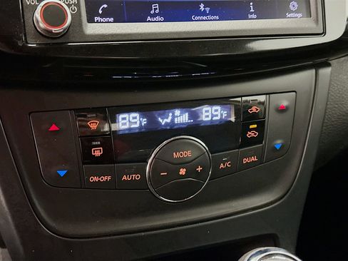 Used 2019 Nissan Sentra SV image 23