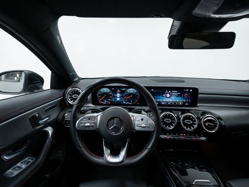 Used 2020 Mercedes-Benz CLA 250 4MATIC image 7