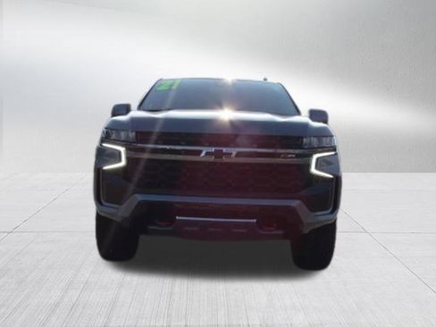Certified 2021 Chevrolet Tahoe Z71 w/ Luxury Package image 8