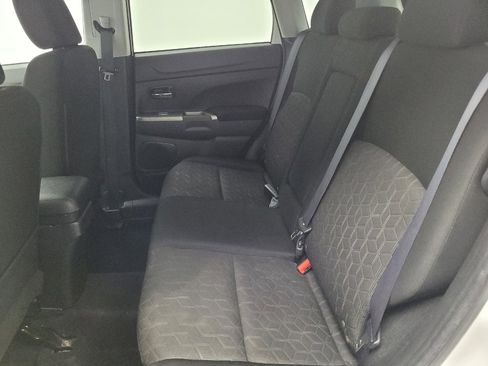 Used 2020 Mitsubishi Outlander Sport SE image 18