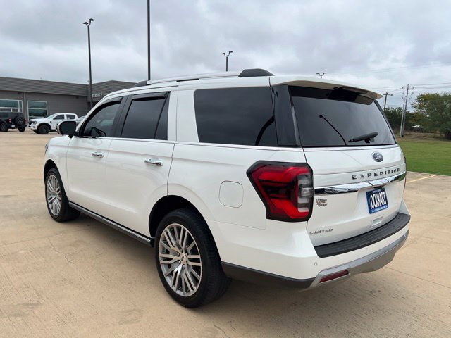 Used 2023 Ford Expedition Limited AWD/4WD image 6