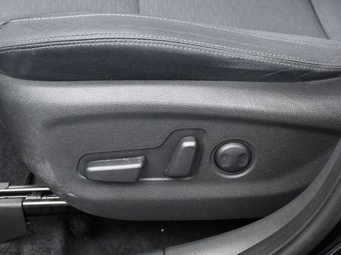 Used 2021 Hyundai Tucson Value FWD image 12
