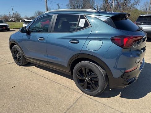 Used 2024 Buick Encore GX Sport Touring AWD/4WD image 5