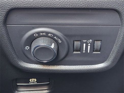 New 2025 Jeep Grand Cherokee Laredo w/ MOPAR Finishing Package image 16