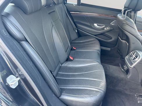 Used 2015 Mercedes-Benz S 550 4MATIC Sedan image 27