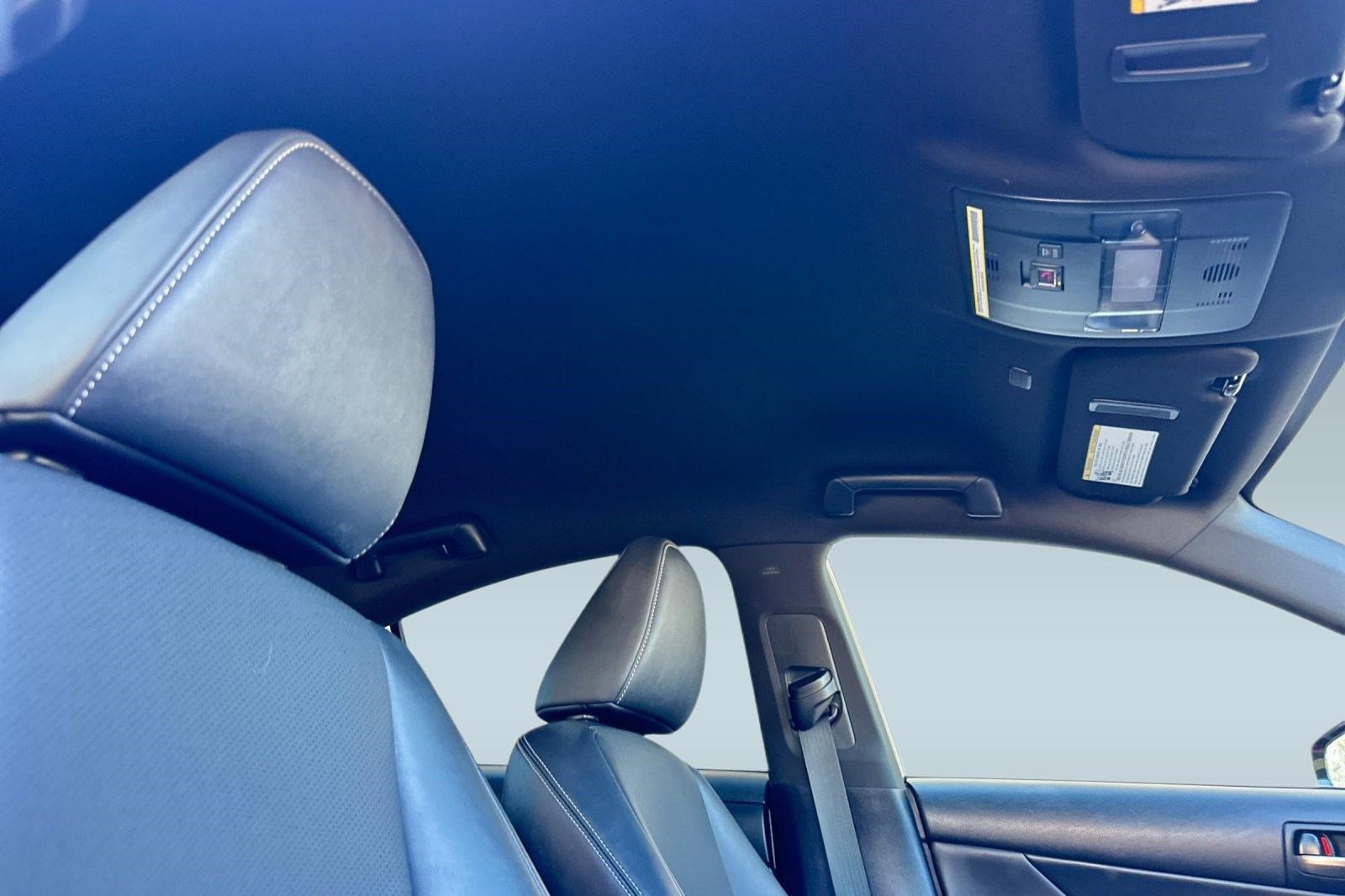 Used 2024 Lexus IS 300 F Sport RWD image 25