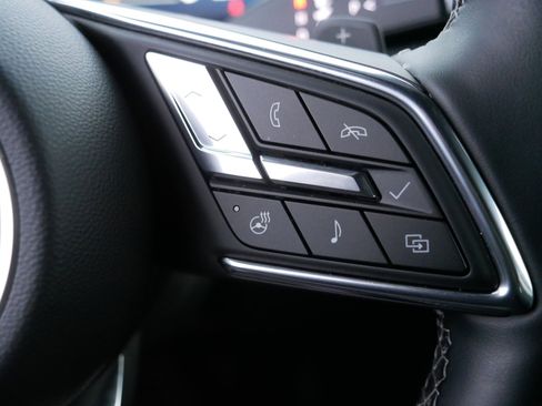 Certified 2025 Buick Enclave Preferred image 29