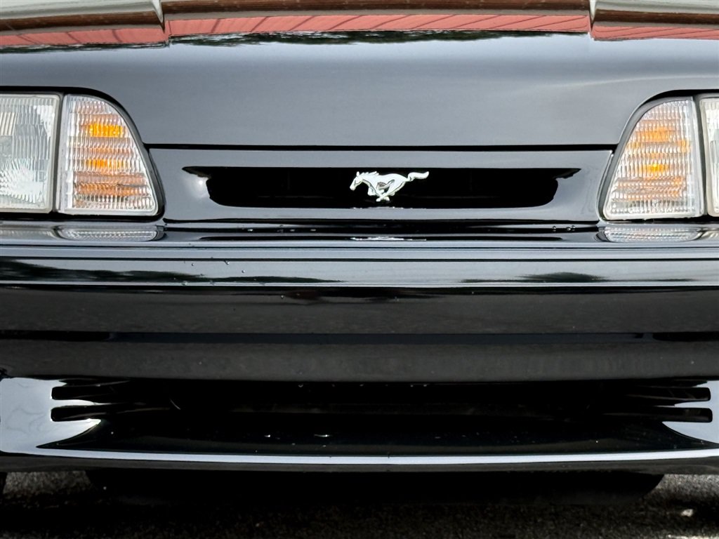 Used 1993 Ford Mustang Cobra RWD image 13