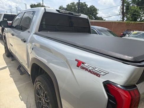 Used 2023 Toyota Tundra SR5 RWD image 9