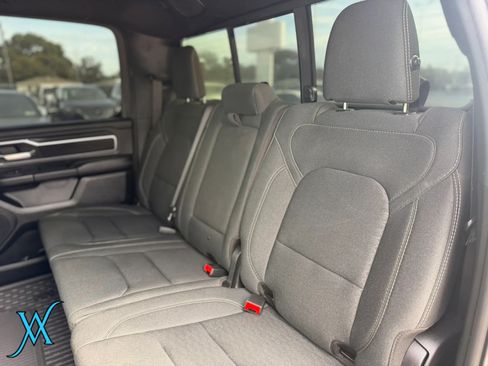 Used 2025 RAM 1500 Big Horn AWD/4WD image 17