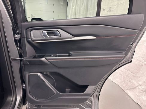 Used 2025 Ford Explorer ST-Line image 50