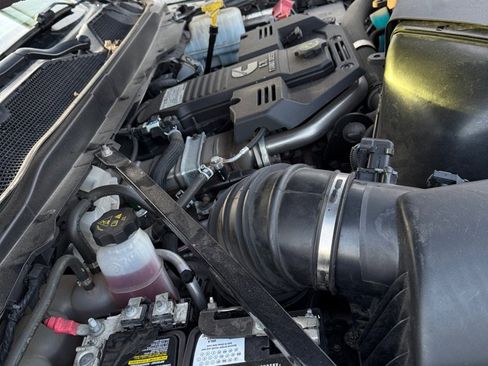 Used 2022 RAM 5500 SLT w/ Quick Order Package 2YG SLT image 29