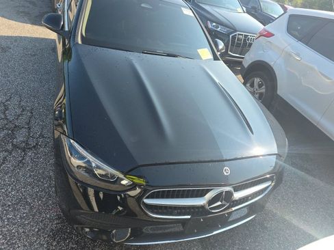 Used 2022 Mercedes-Benz C 300 4MATIC Sedan image 2