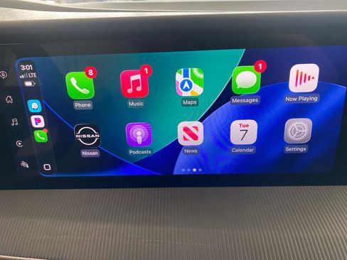 Used 2025 Nissan Murano SV w/ Cargo Package image 15