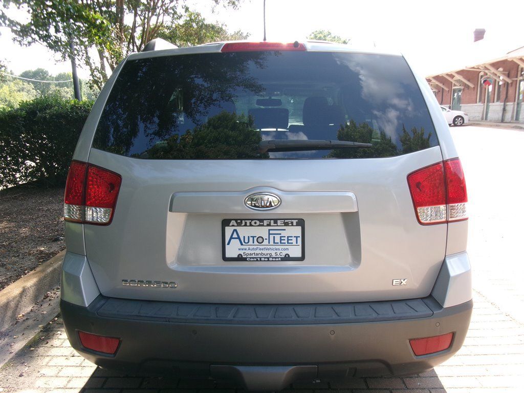 Used 2009 Kia Borrego EX w/ Premium Pkg RWD image 6