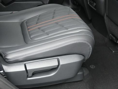 New 2026 Nissan Armada PRO-4X AWD/4WD image 9