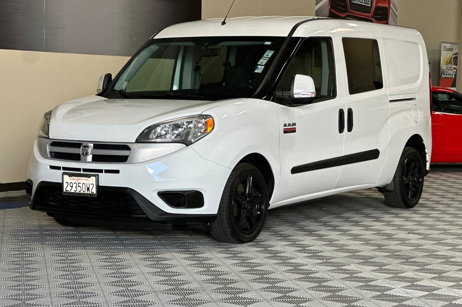 Used 2016 RAM ProMaster City Tradesman SLT w/ Rear Back-up Camera Group FWD image 8
